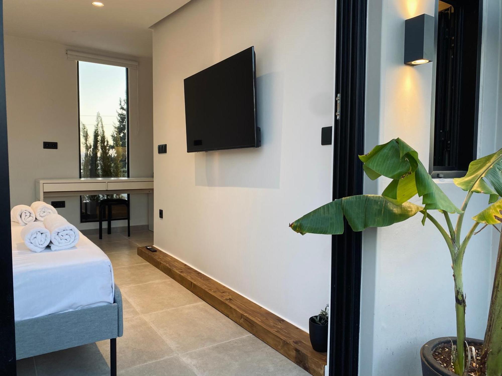 Hyperion Penthouse Apartment Patras Exterior photo